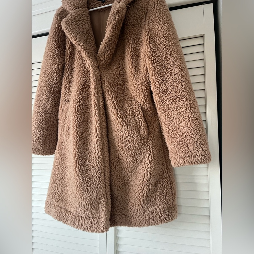 Long Tan Teddy Jacket - Picture 2 of 4